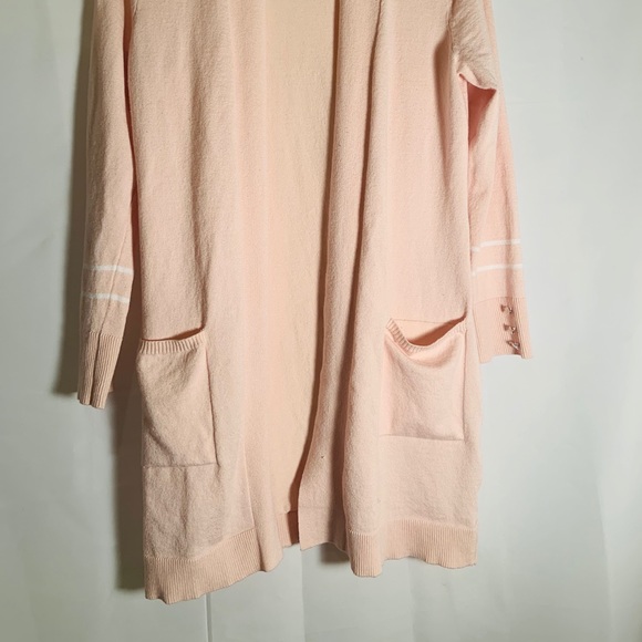 MADISON TOP - Picture 3 of 4